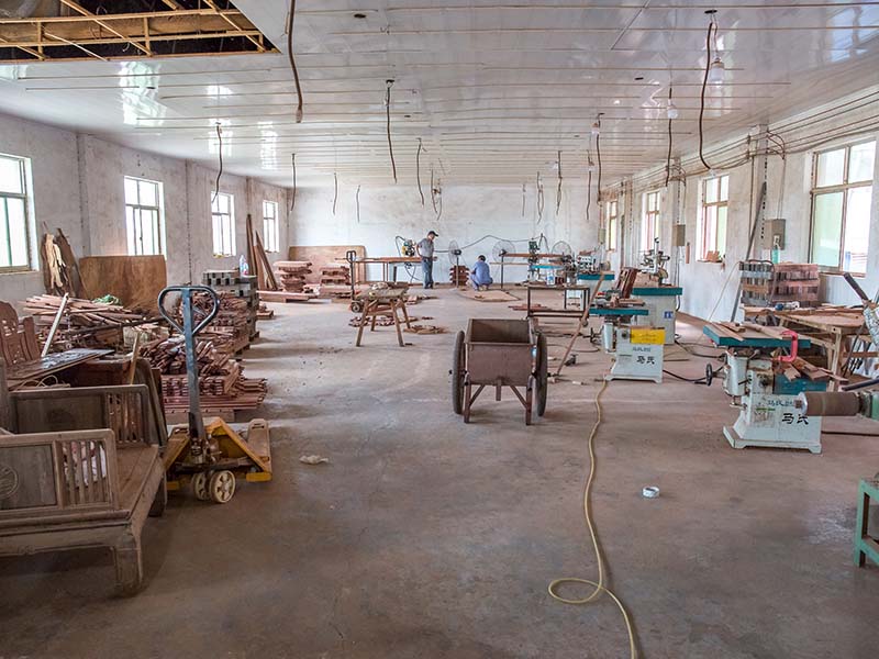 瑞金楼梯地板柜门的油漆修复-14