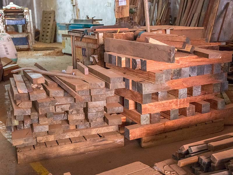 瑞金楼梯地板柜门油漆修复